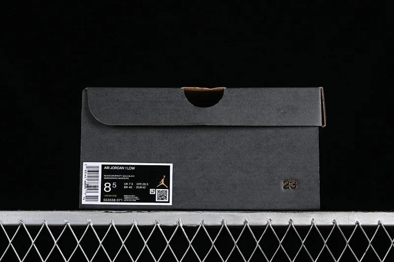 All categories Air Jordan Jordan series basketball shoes Air Jordan 1 Low Z version Air Jordan 1 Low AJ1 Joe 1 black gold hook low-top cultural leisure sports sneakers 553558-071